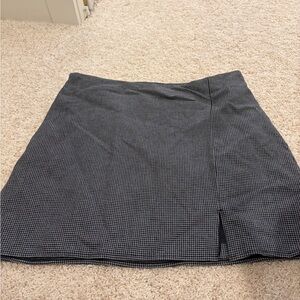Old Navy Black and White Mini Skirt with Front Slit